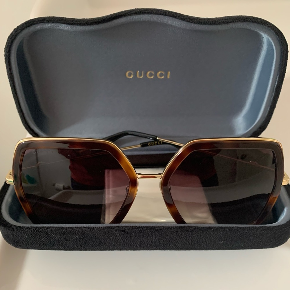 New unworn Gucci Urban sunglasses